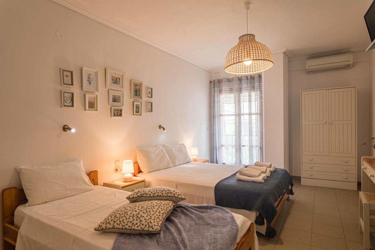 La Strada Studios Kardhamili Bagian luar foto